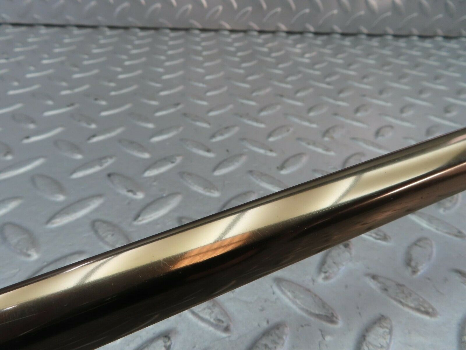 9542 Mercedes-Benz C124 300CE Coupe Front Left Door Chrome Trim
