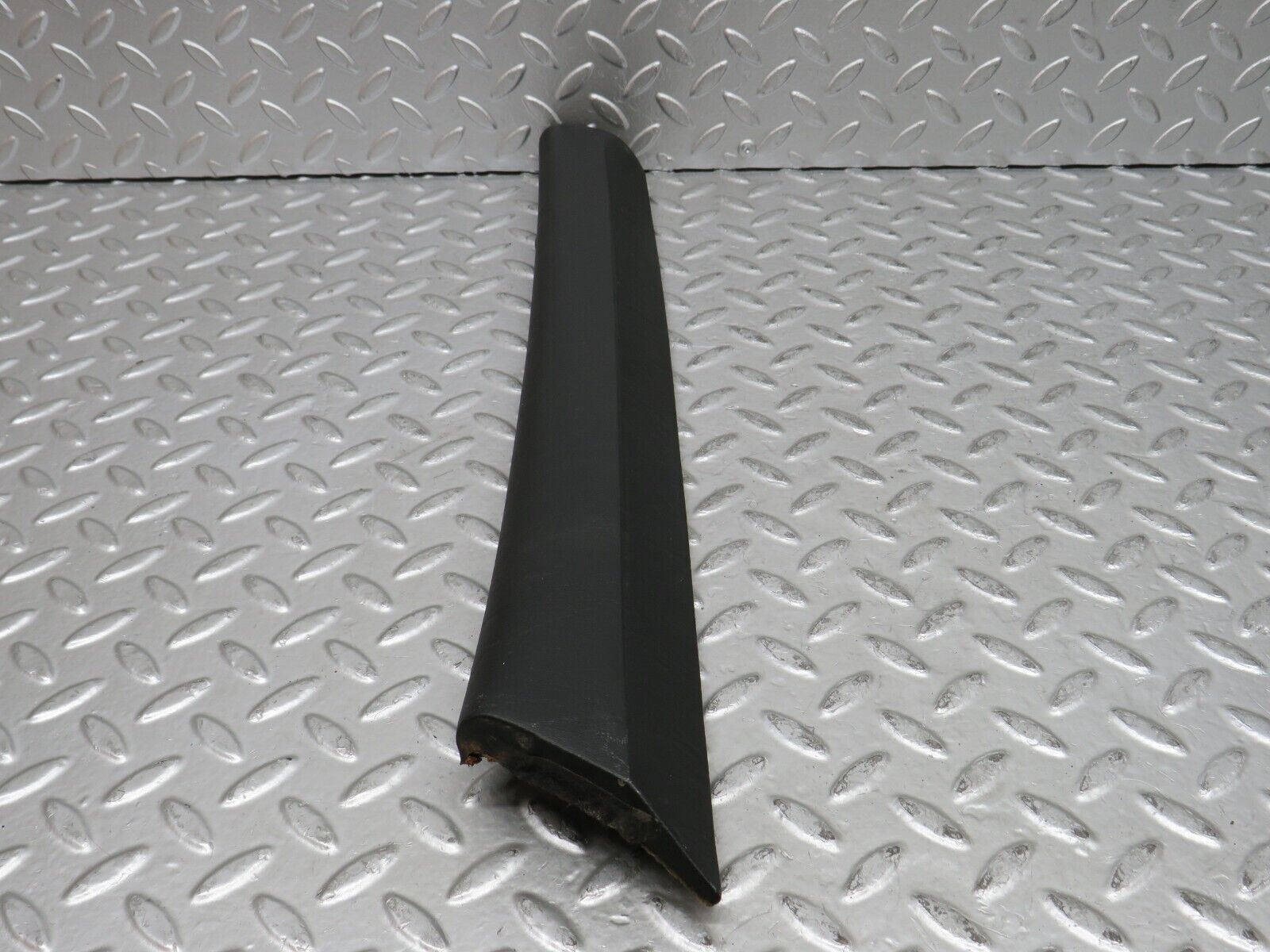 28030 Mercedes-Benz W123 280E A Pillar Cover Panel Left Side Black