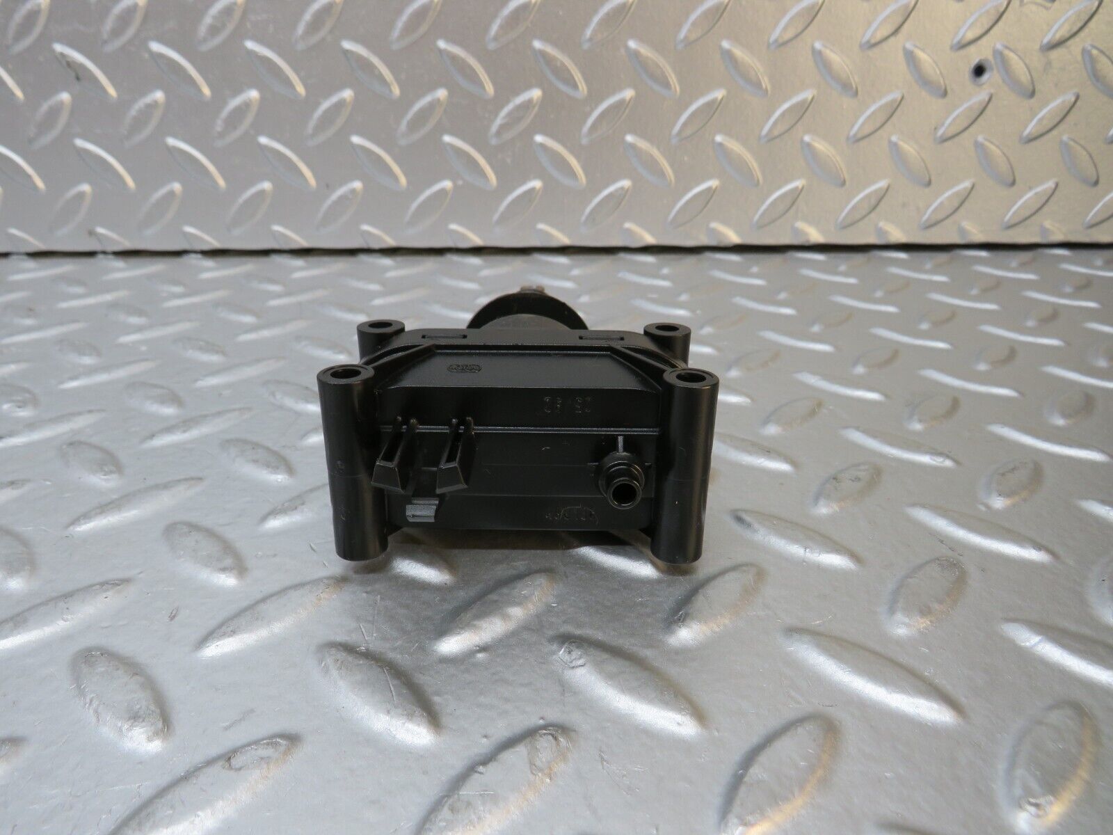 30277 Mercedes-Benz W124 230E Door Lock Vacuum Actuator Rear Left