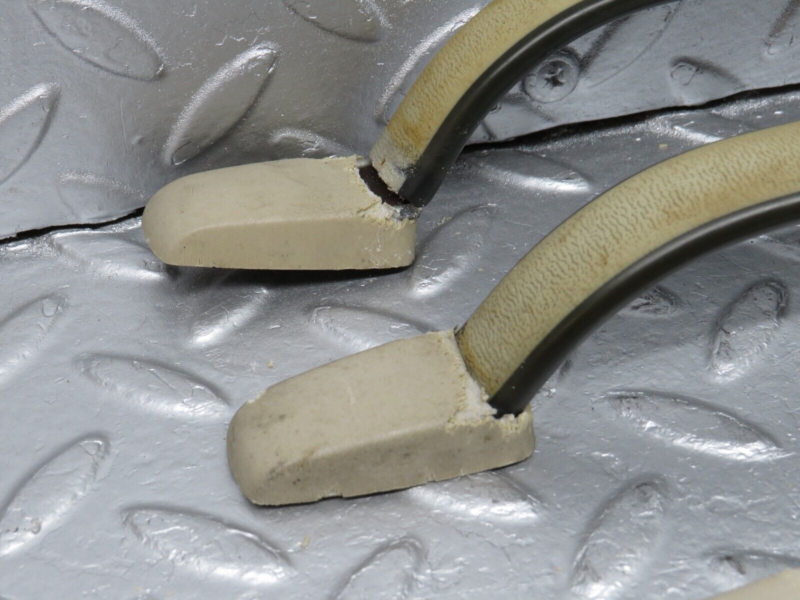 40460 Mercedes-Benz W110 230 Interior Roof Grab Handle Set