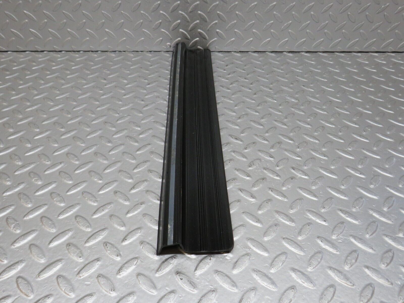 40633 Mercedes-Benz W123 300D Rear Right Door Sill Trim Black