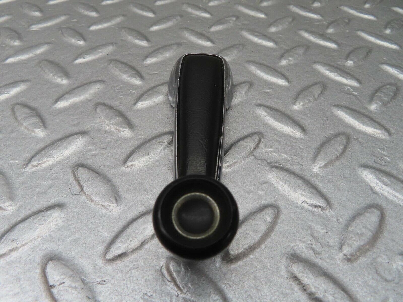 12761 Mercedes-Benz W111 220SE Window Lifter Crank Handle