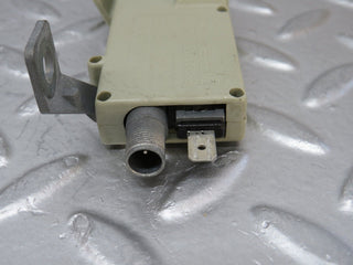 34881 Mercedes-Benz W210 320E Radio Audio Antenne Amplifier 2108203989