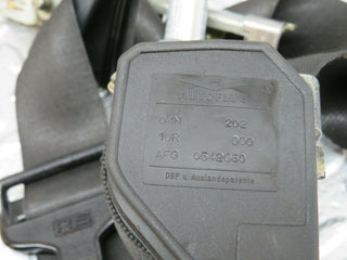 24385 Mercedes-Benz S124 220TE Wagon Front Right Seat Belt 1248609885