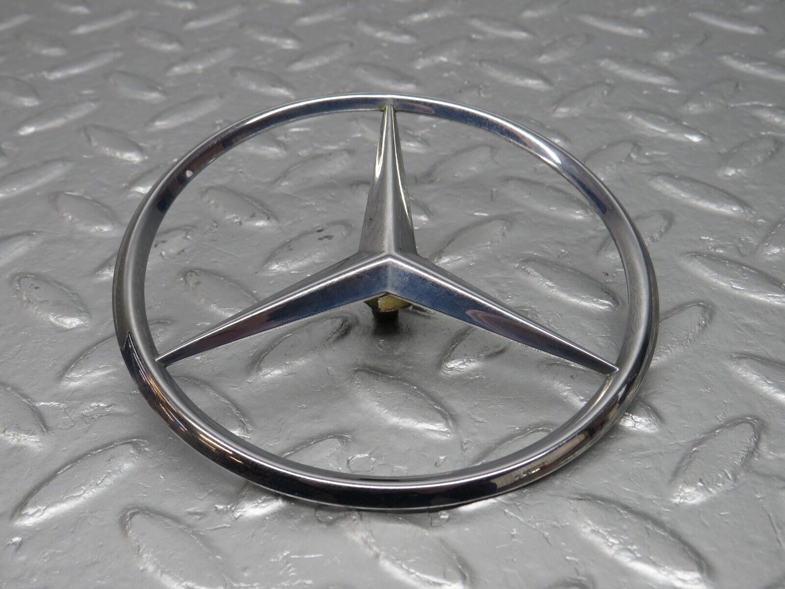 40691 Mercedes-Benz W123 300D Trunk Boot Lid Emblem  1267580058