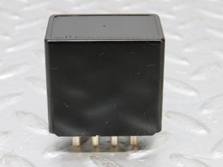 32476 Mercedes-Benz S124 300TE Wagon Rear Windscreen Wiper Relay 1248210063