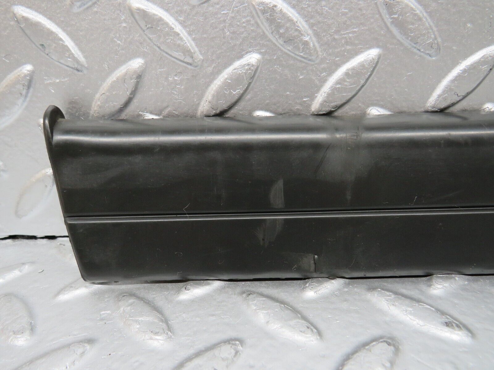 30783 Mercedes-Benz W201 190E 2.0L Front Left Fender Wing Lower Moulding Trim