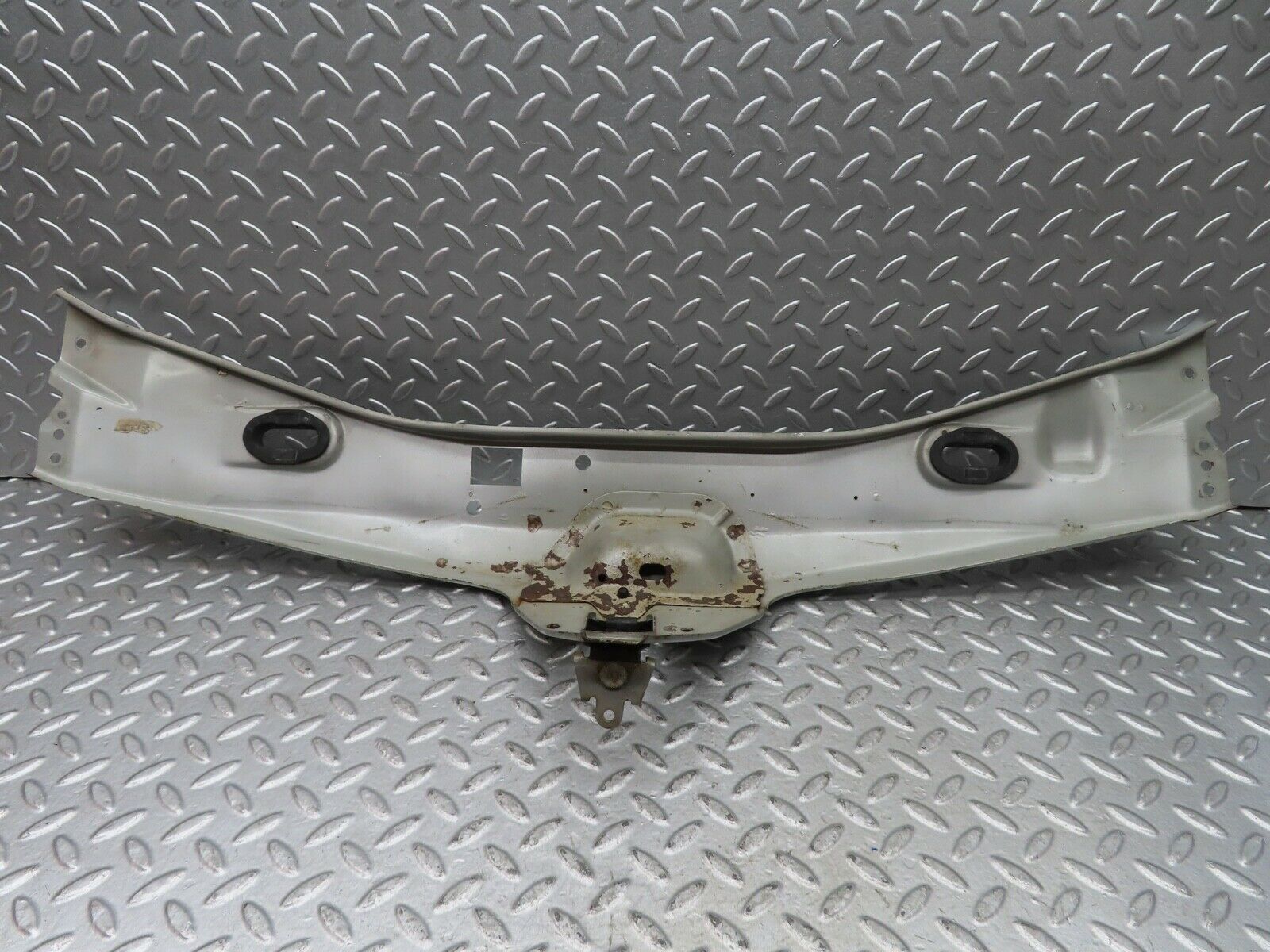 19506 Mercedes-Benz C140 CL420 Coupe Radiator Top Cover Panel 1408170820