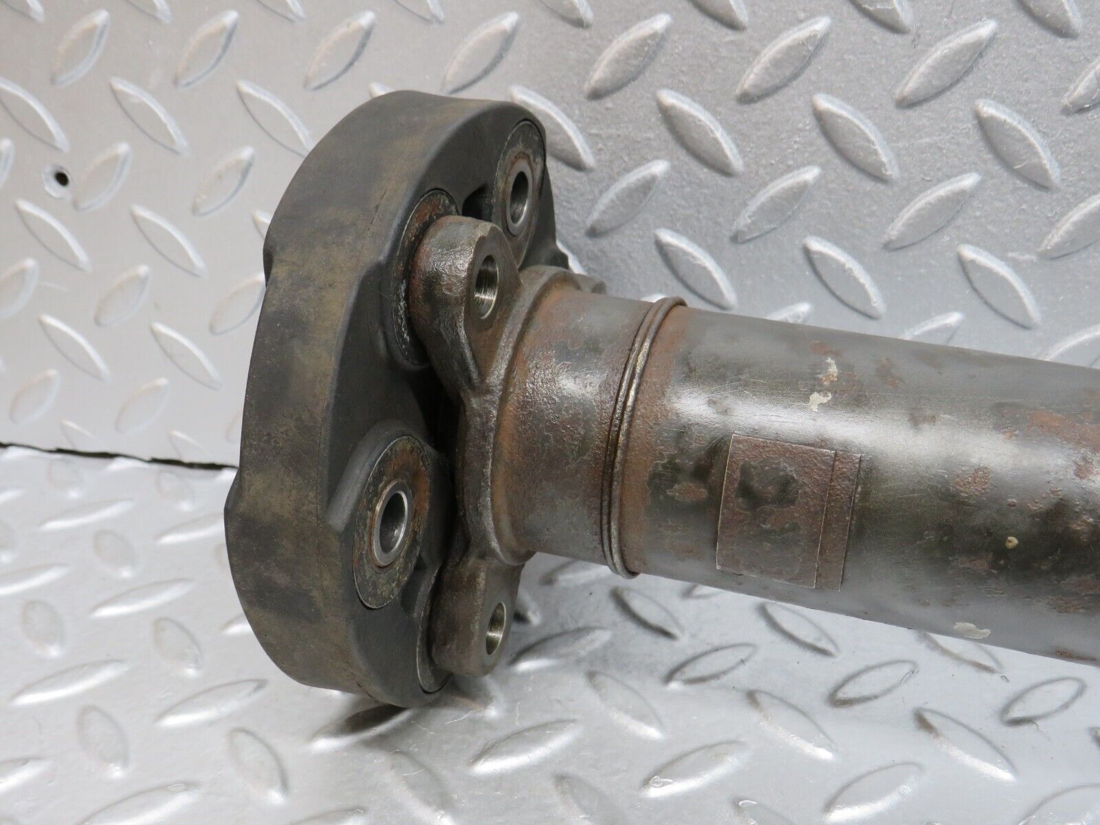 38042 Mercedes-Benz A124 320E Cabriolet Cardan Shaft Prop Shaft 1244110215