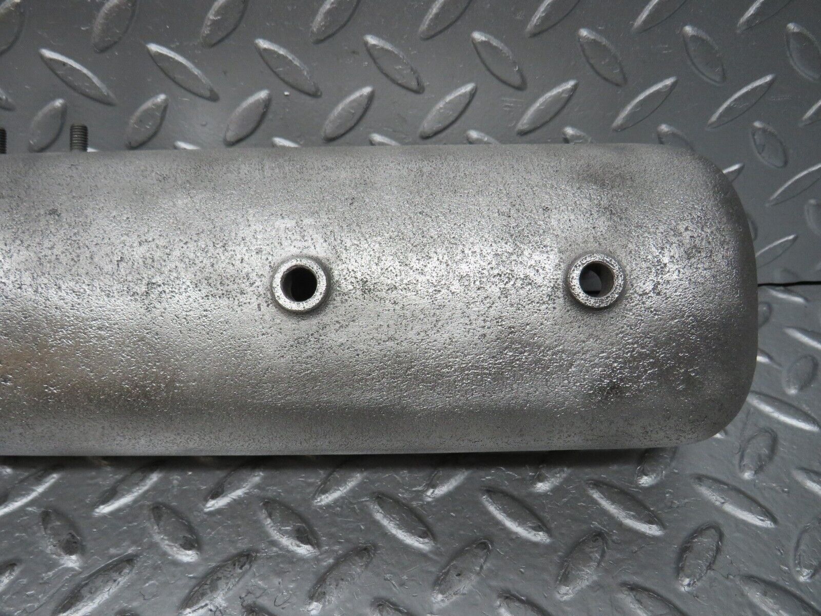 0303 Mercedes-Benz W120 180D Ponton Rocker Cover Valve cover