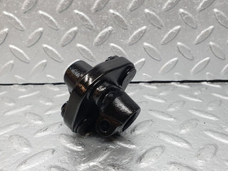 41528 Mercedes-Benz W124 200E Steering Column Lower Shaft Connector 1264620146