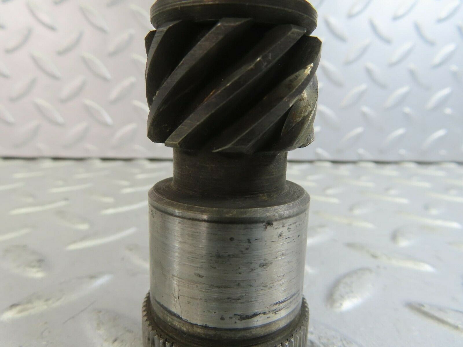 10223 Mercedes-Benz W111 220SE Intermediate Gear 1270520202