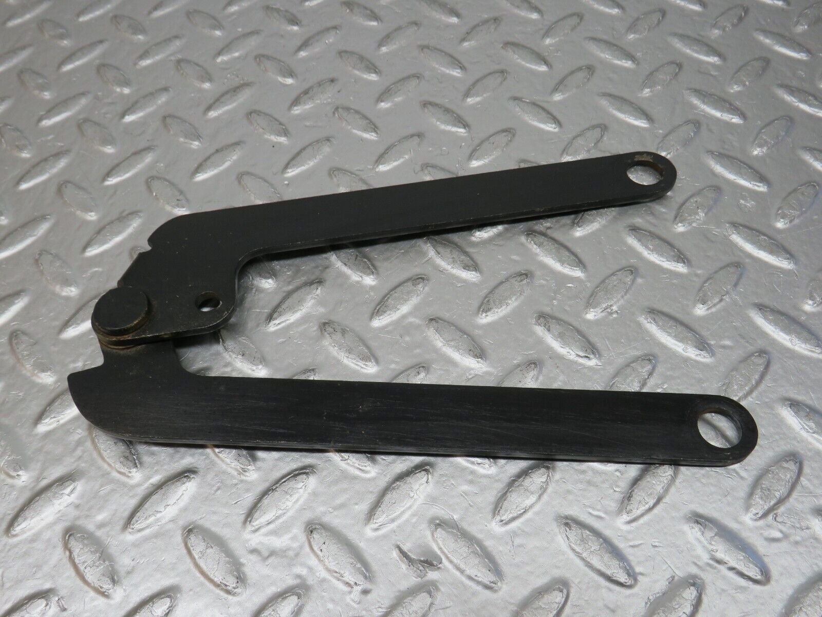 32254 Mercedes-Benz C107 350SLC Coupe Bonnet Hinge Right Side