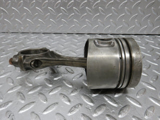 32932 Mercedes-Benz W123 300D Piston With Connecting Rod 90.875 mm 61502