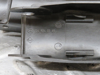W124 Coupe wiper arm used OEM