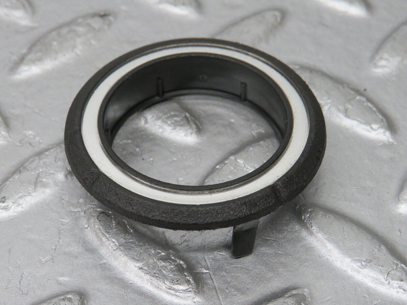 33437 Mercedes-Benz W202 C180 Ignition Switch Surround Chrome Ring 2026890480