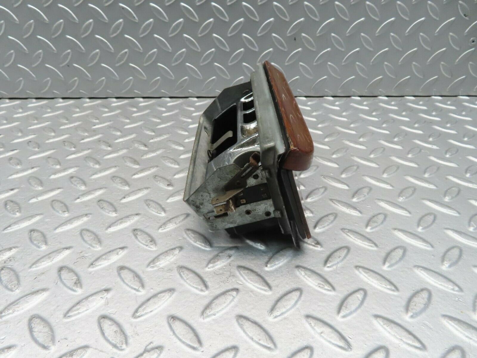 11543 Mercedes-Benz C123 230CE Coupe Centre Console Ashtray Wood Finish