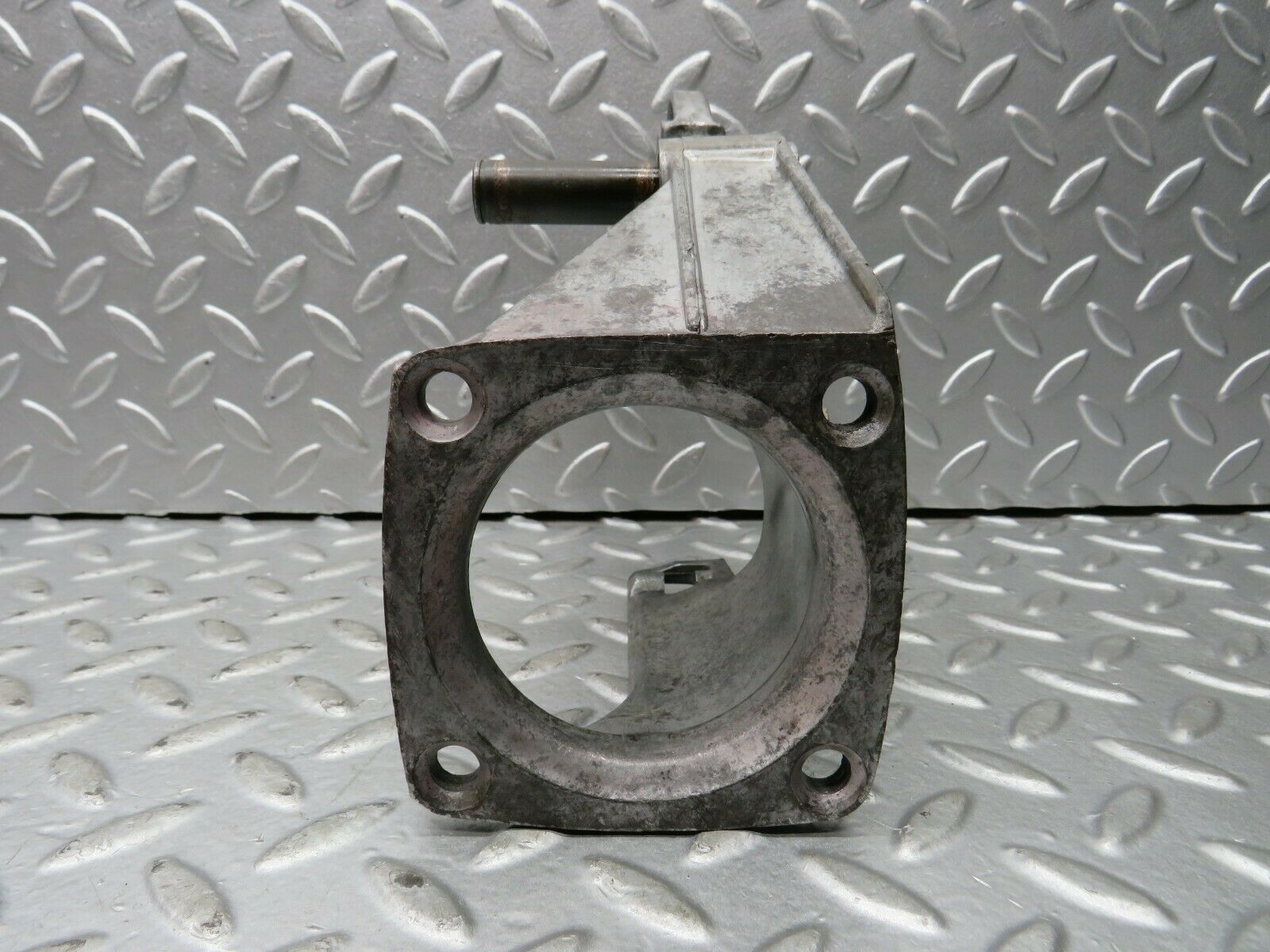 22139 Mercedes-Benz S123 280TE Wagon Brake Pedal Bracket 1232900219