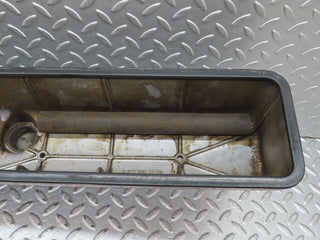 W121 Ponton cylinder head valve cover used OEM