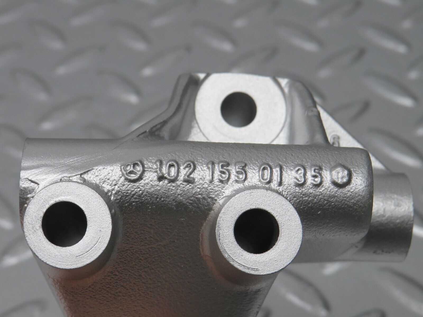 30903 Mercedes-Benz W201 190E 2.0L Alternator Holder Bracket 1021550135