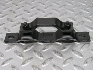 31994 Mercedes-Benz W123 230E Engine Mount Bracket Front