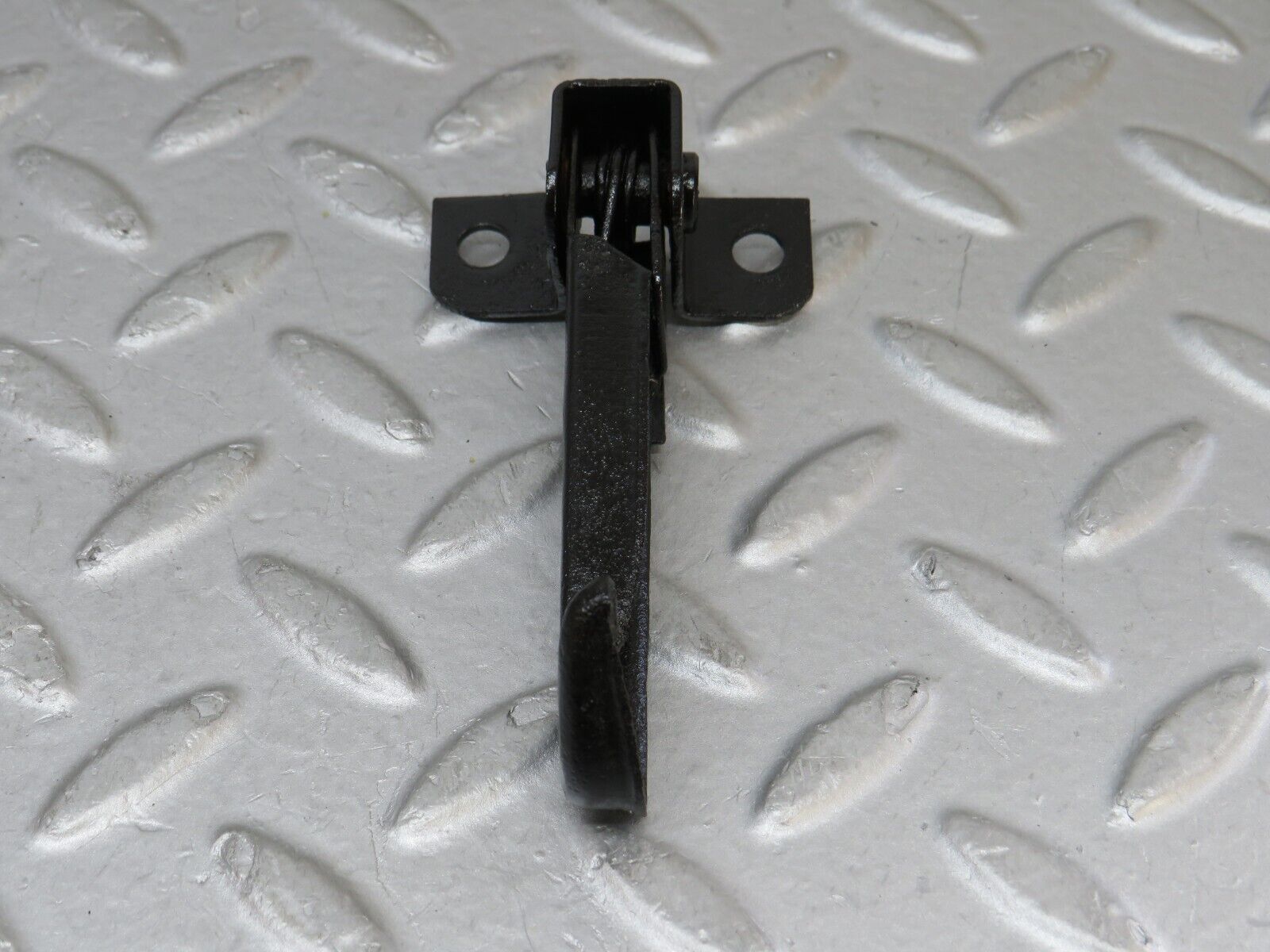 35938 Mercedes-Benz W108 Bonnet Safety Latch