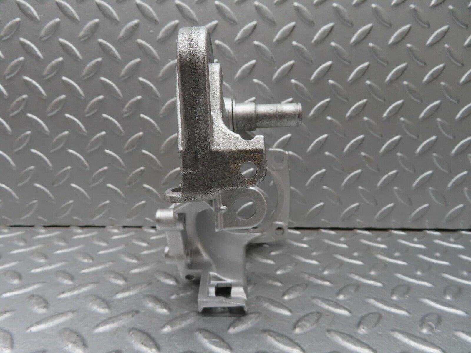 13534 Mercedes-Benz W123 200 Brake Pedal Bracket 1232900219