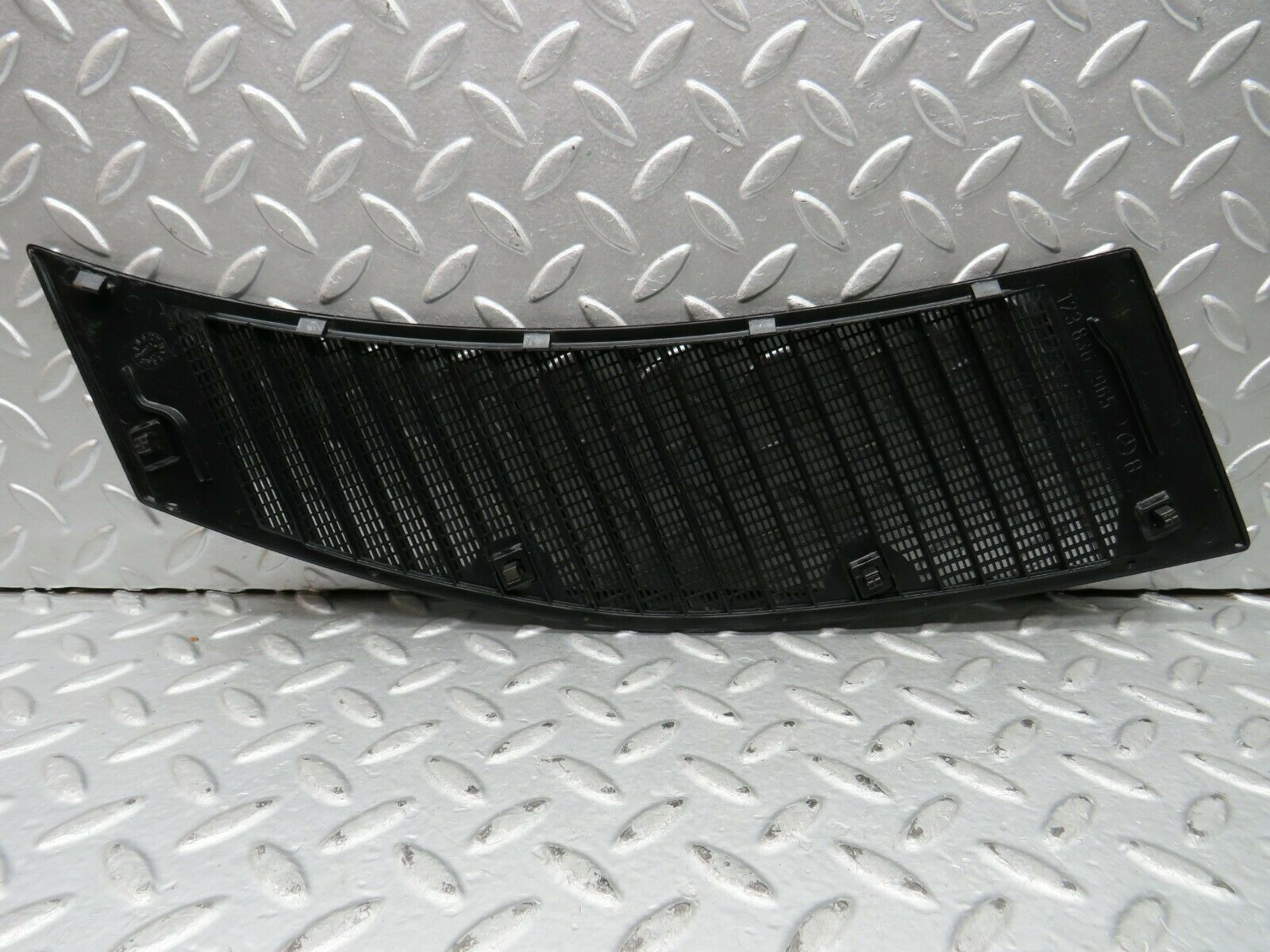 22059 Mercedes-Benz S123 280TE Wagon Air Intake Grill Left Side 1238362965