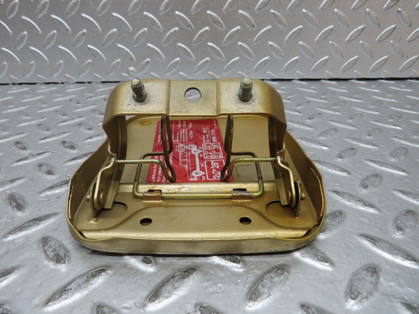 28488 Mercedes-Benz S123 240D Wagon Fuel Tank Flap Cap 1235841639