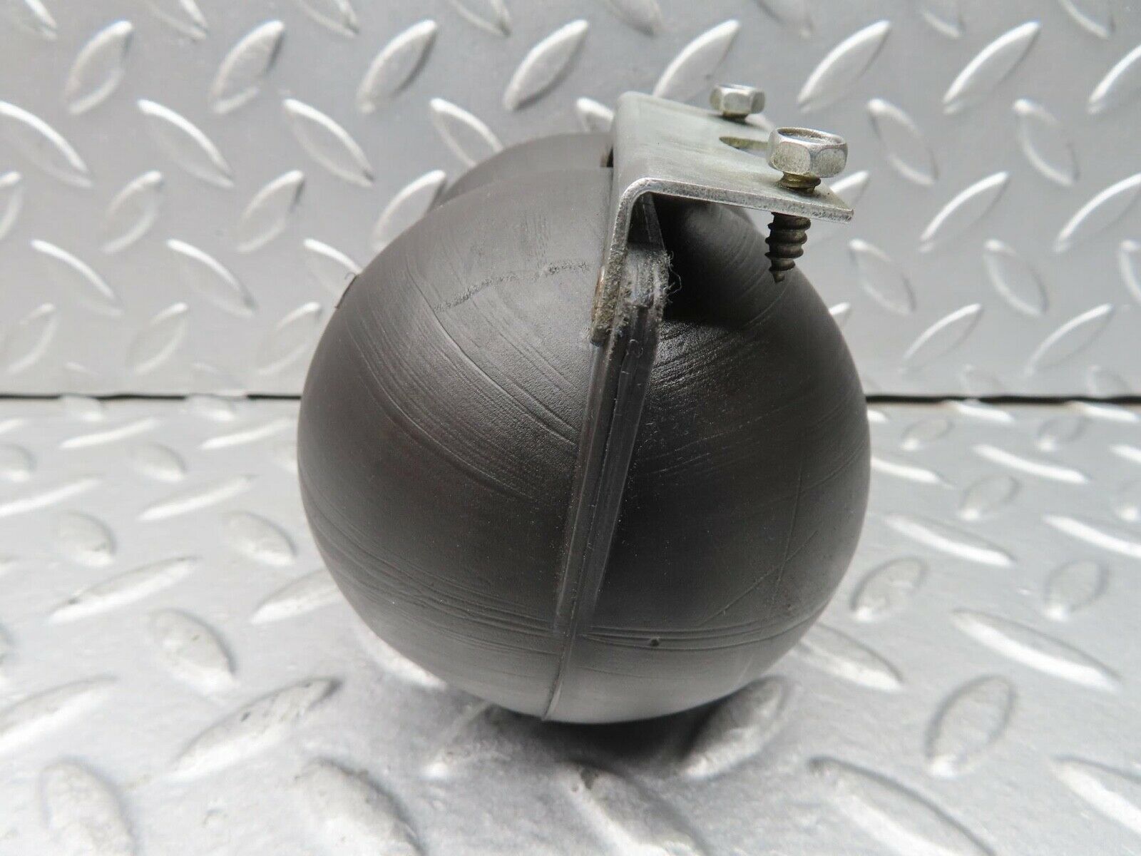 14581 Mercedes-Benz W201 190E Vacuum Reservoir Tank