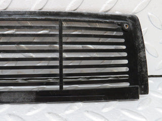 W108 dashboard centre speaker cover grill used OEM