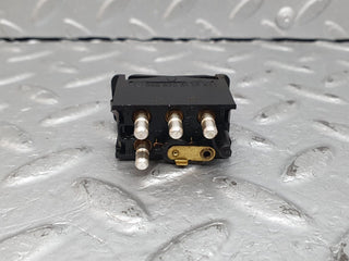 41100 Mercedes-Benz W126 300SE Rear Windscreen Defroster Switch 0008206110