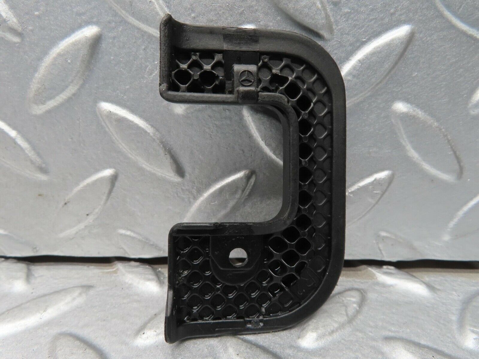 14594 Mercedes-Benz W201 190E Right Door Lock Cover