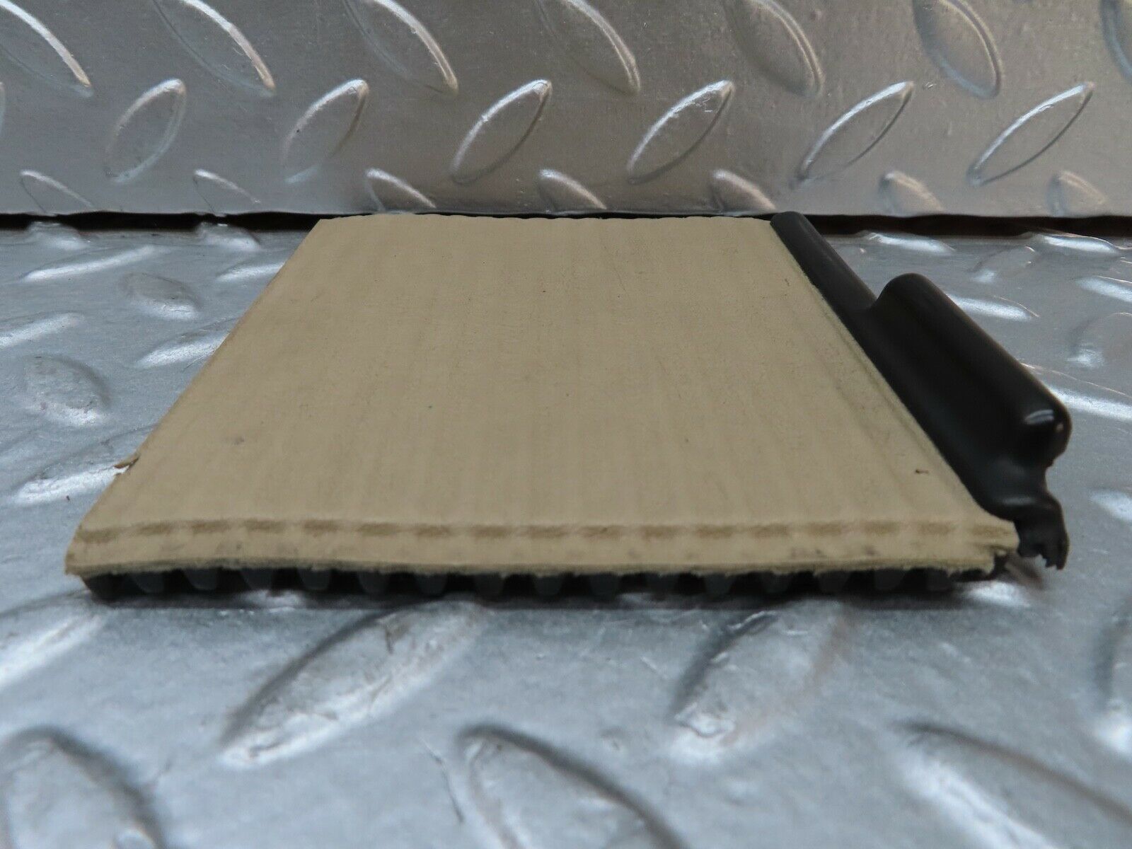 19918 Mercedes-Benz R129 300SL Coupe Centre Console Ashtray Shutter Cream