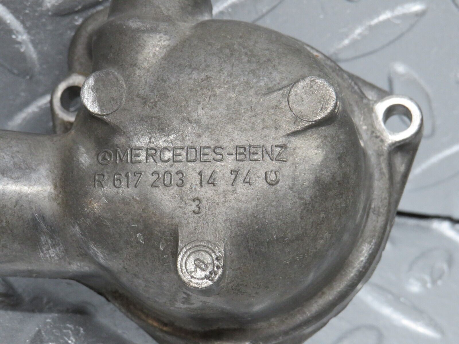 40651 Mercedes-Benz W123 300D Thermostat Housing 6172031474