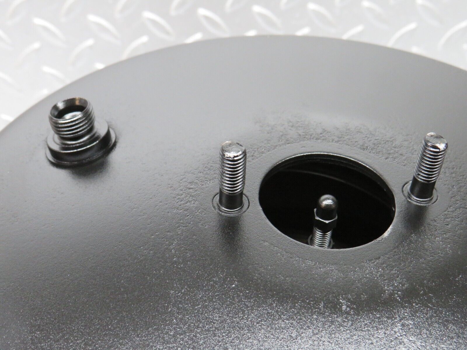 32076 Mercedes-Benz W123 230E Brake Booster Bendix