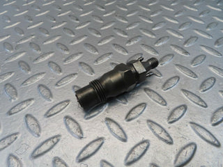 10983 Mercedes-Benz W115 220D Fuel Injector Bosch KCA30sd27/4