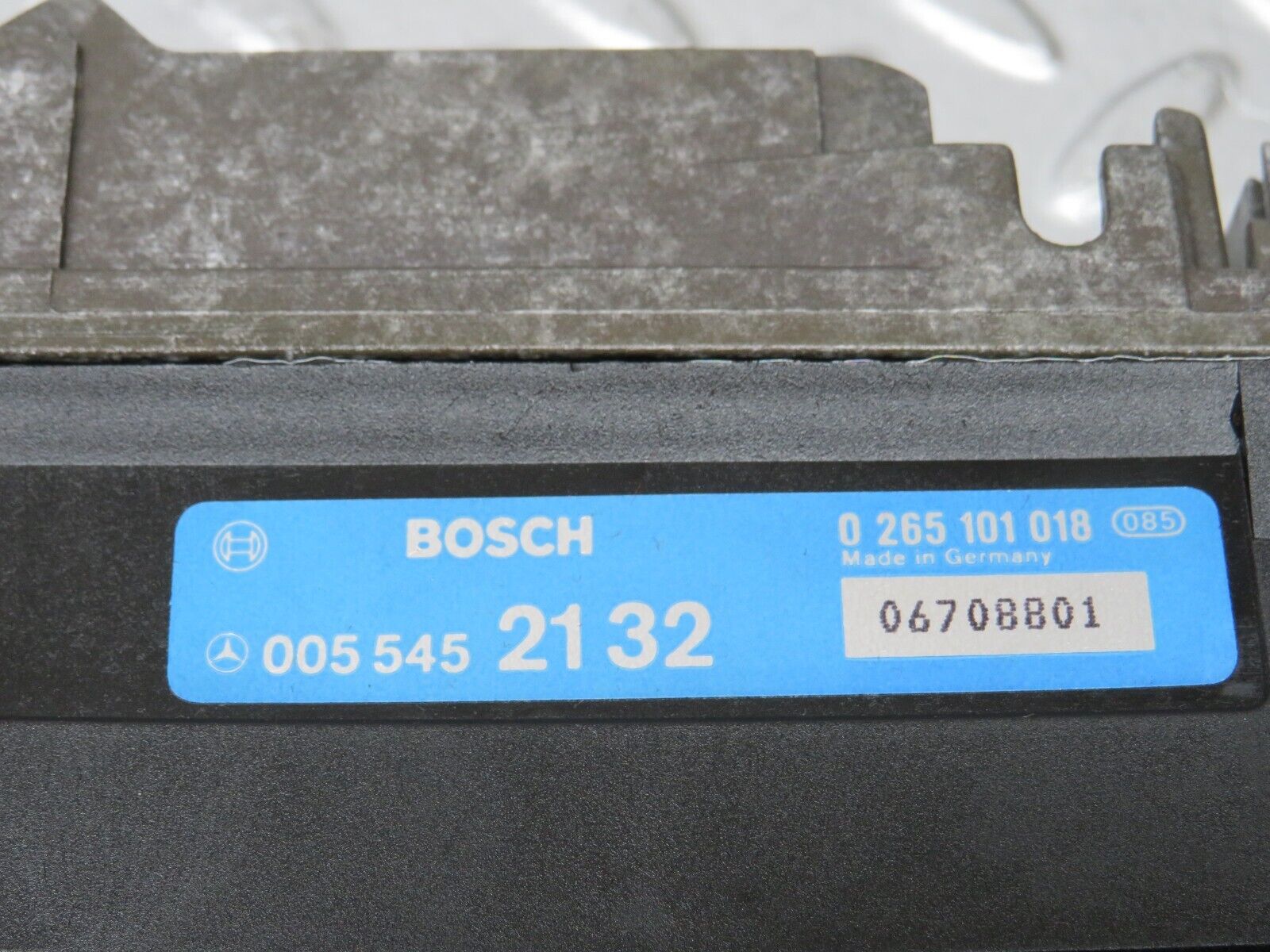 25220 Mercedes-Benz W201 190D ABS Control Unit Bosch 0055452132