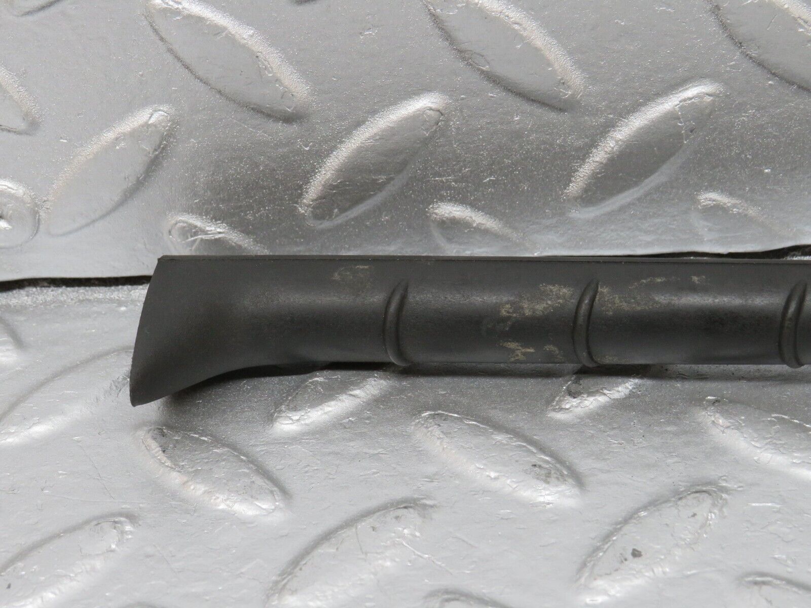 40670 Mercedes-Benz W123 300D Wiper Mechanism Tray Water Drain