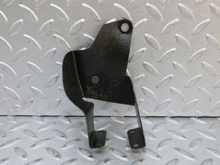 28487 Mercedes-Benz S123 240D Wagon Suspension Levelling Valve Bracket