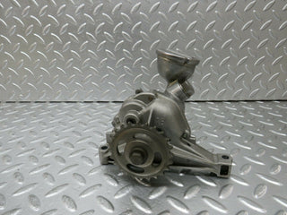 W124 Wagon oil pump used OEM