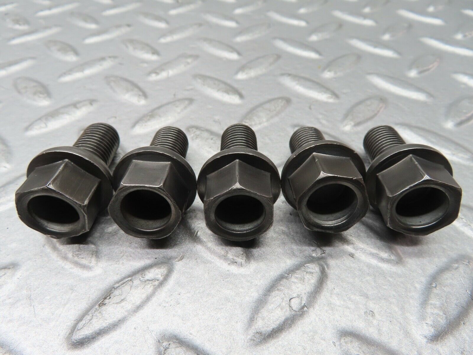 20536 Mercedes-Benz 5x Alloy Wheel Lug Bolt M12x1.5