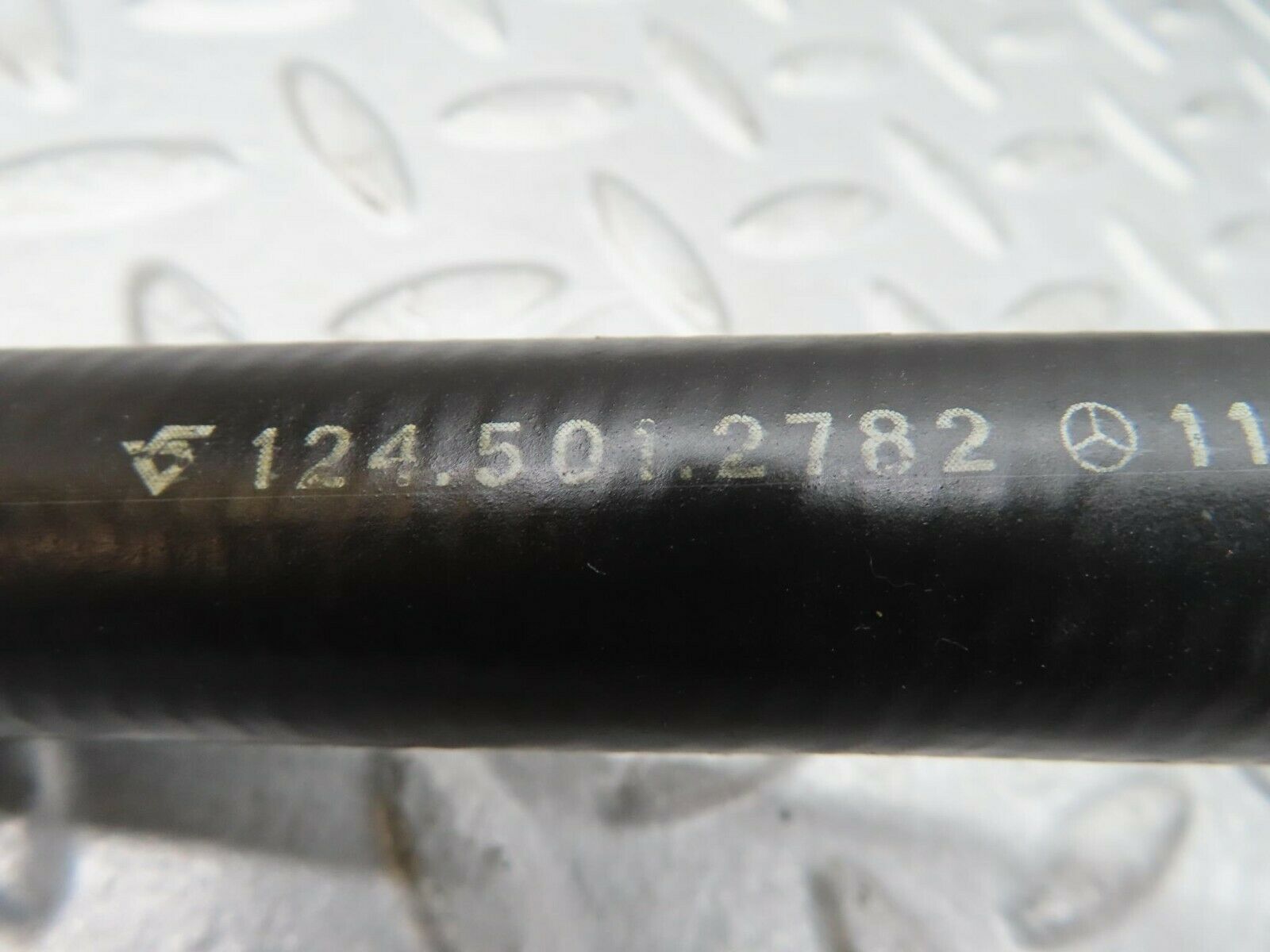 16350 Mercedes-Benz W124 260E Coolant Hose Pipe Set 1248303296