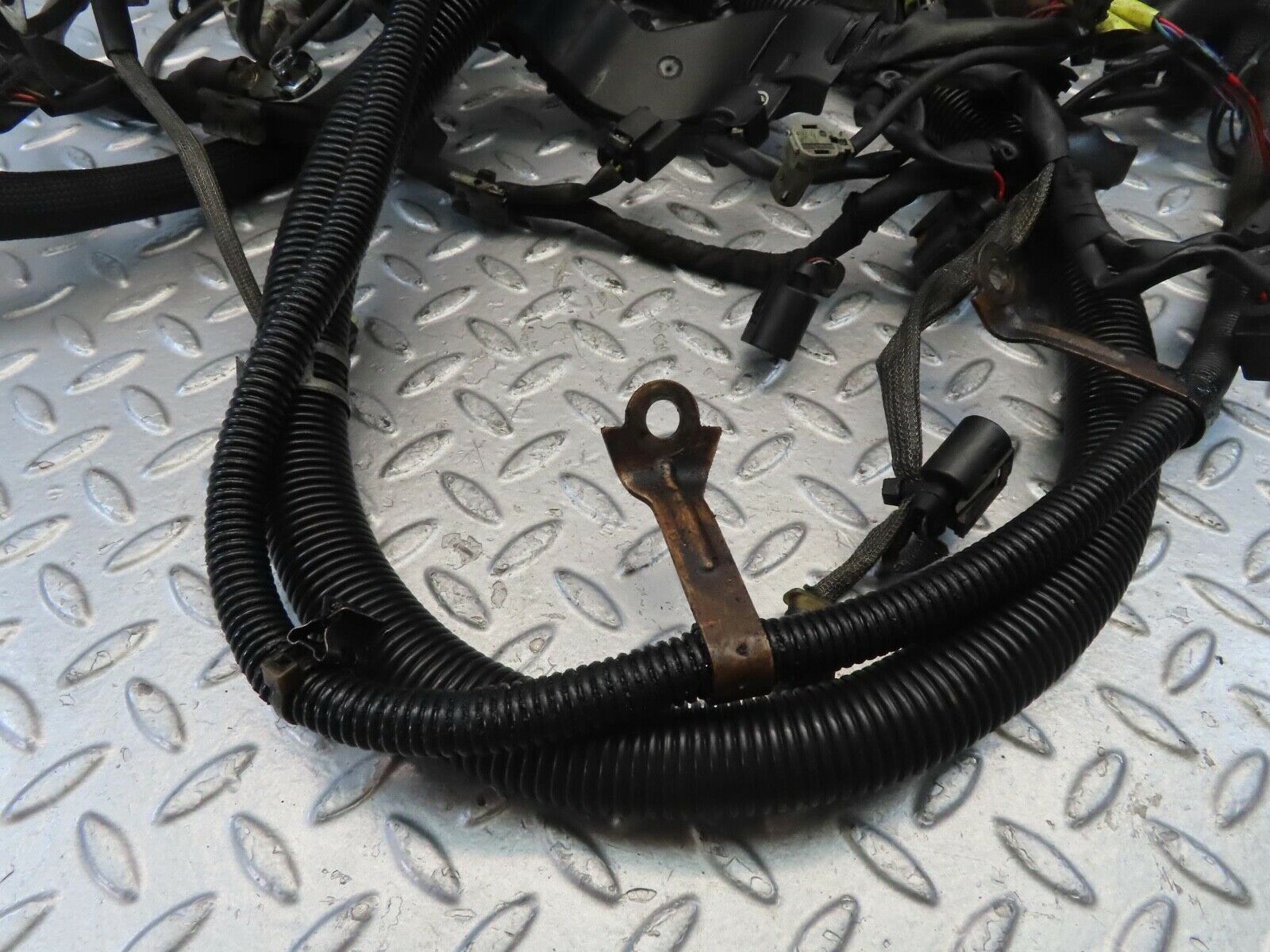 11611 Mercedes-Benz W221 S320 Front Engine Wire Wiring Harness 0005462980