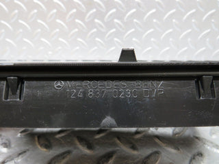 27579 Mercedes-Benz S124 300TE Wagon Air Intake Vent 1248370230