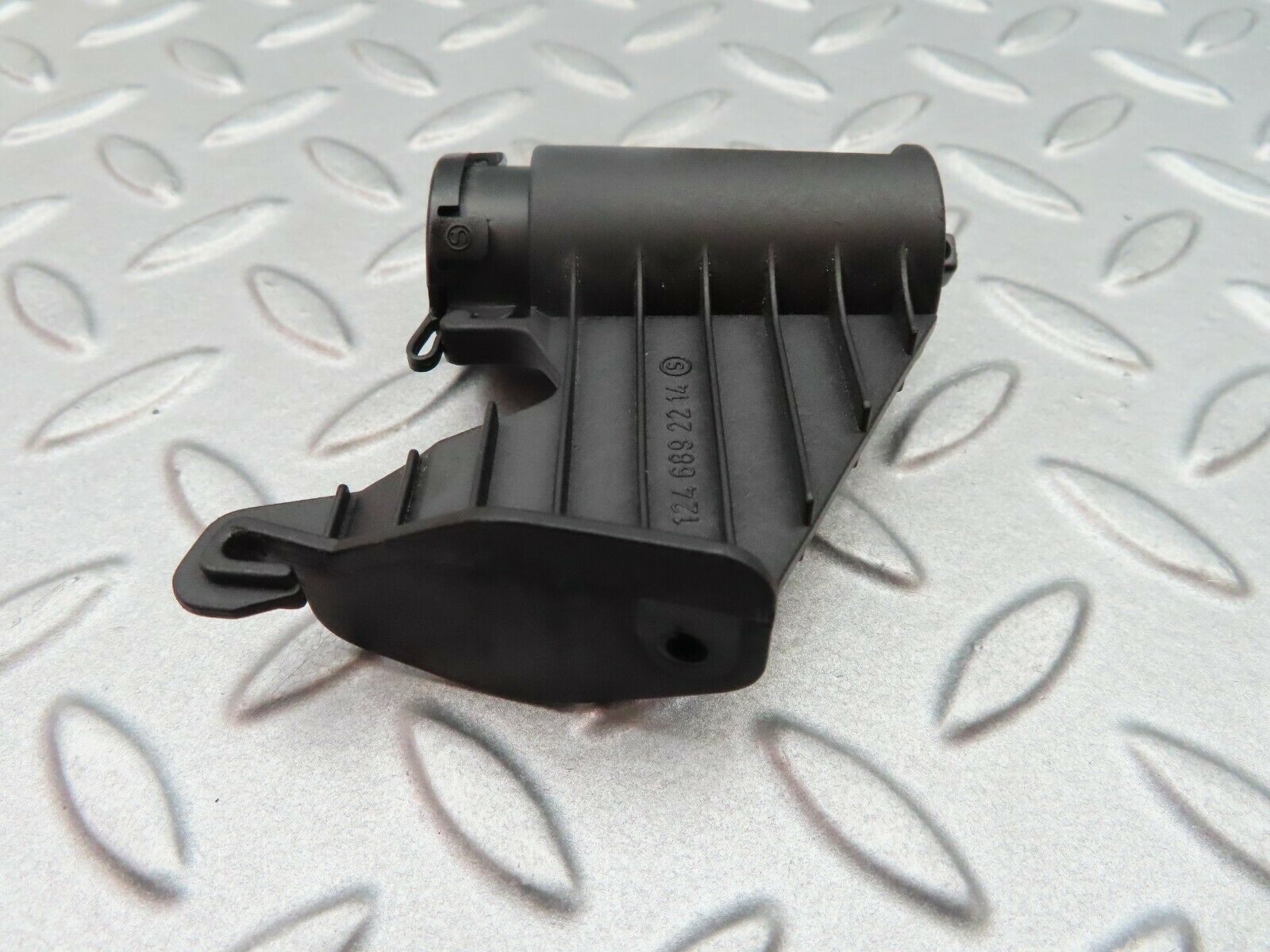 5371 Mercedes-Benz W124 230E Bracket 1246892214