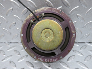 W123 parcel shelf speaker used OEM