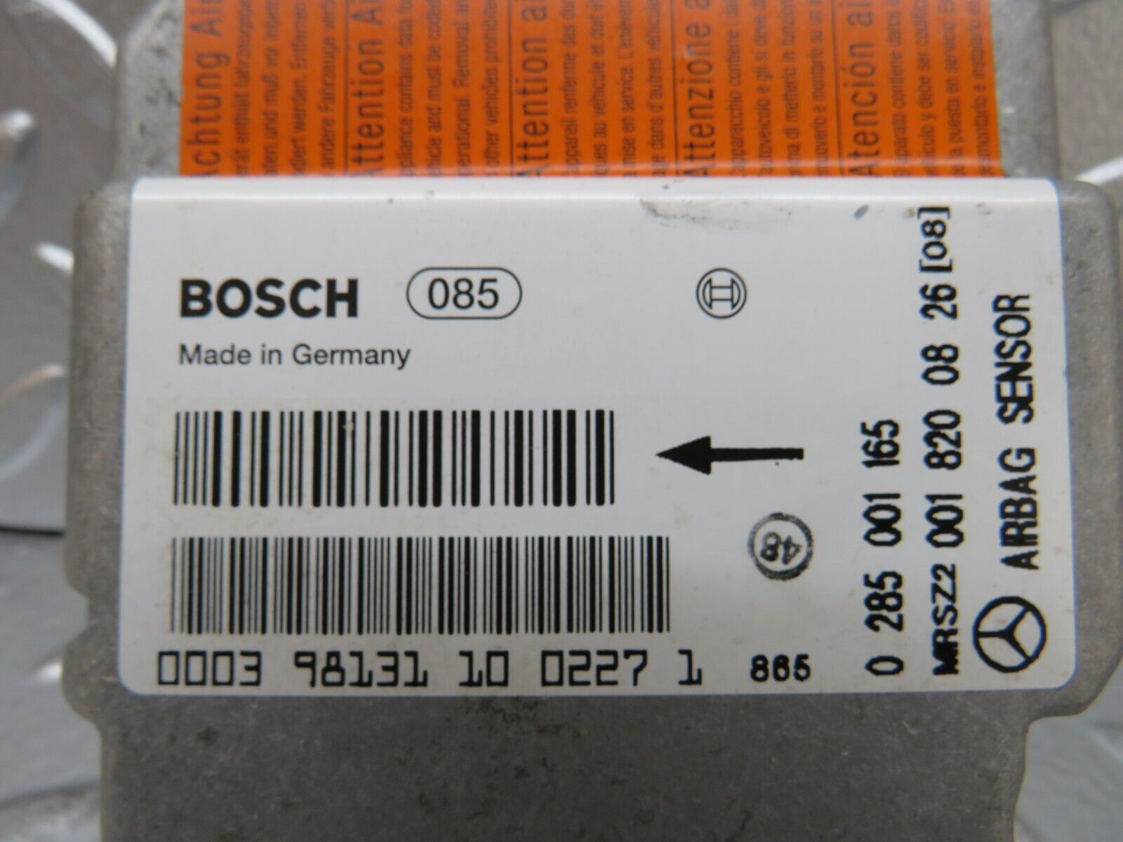 24852 Mercedes-Benz W140 S320 Airbag Sensor Bosch 0285001165