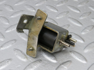 W201 Baby Benz vacuum control valve used OEM