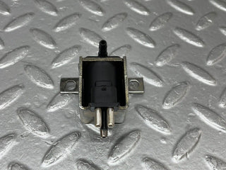 W124 Cabriolet vacuum control valve used OEM